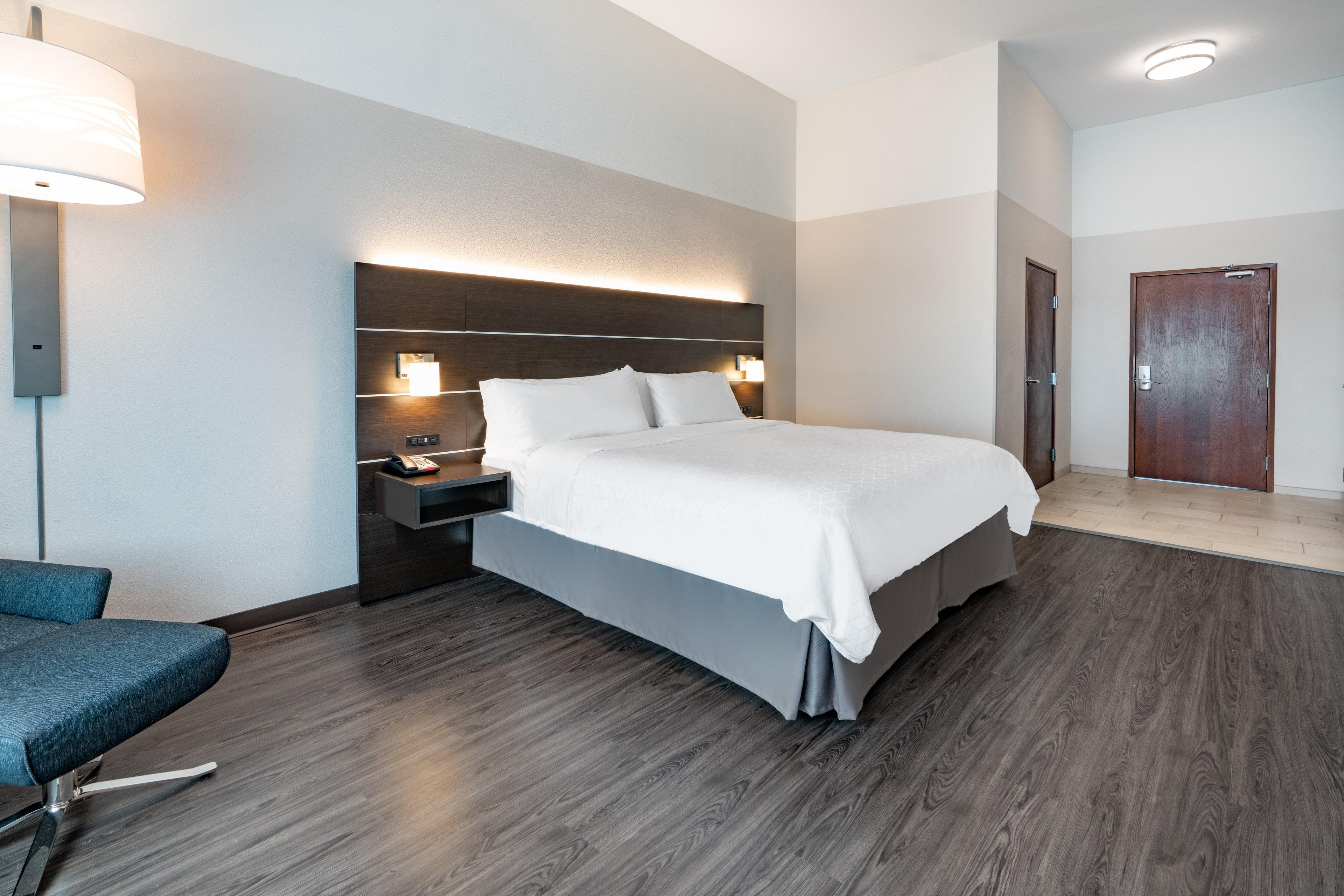 Holiday Inn Express & Suites Trinidad By Ihg Exterior foto