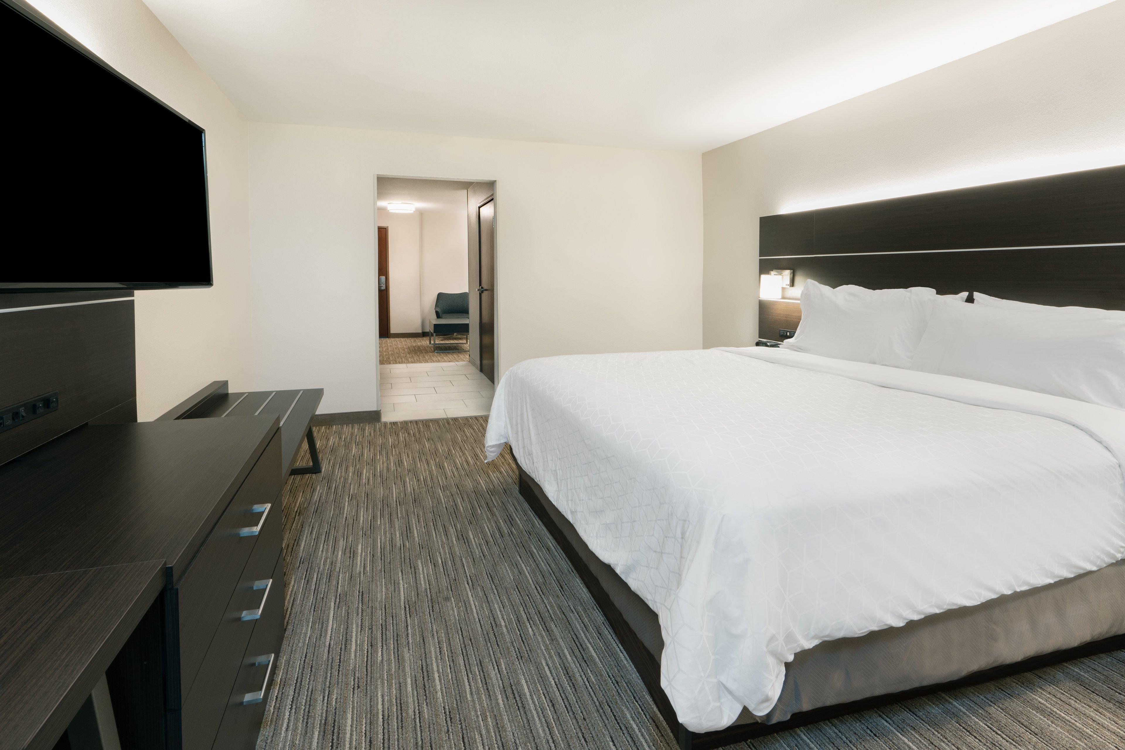 Holiday Inn Express & Suites Trinidad By Ihg Exterior foto